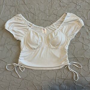No Boundaries Top Womens Size L White (0612)